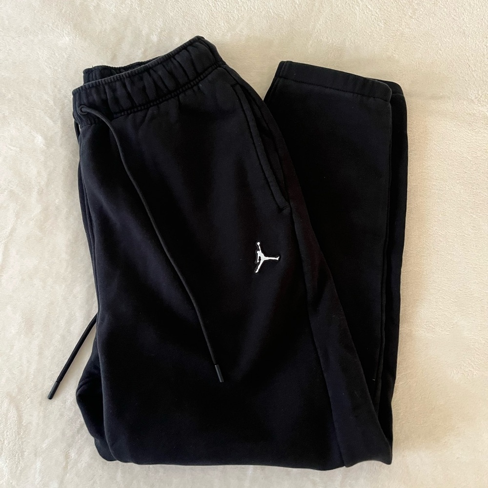 Nike Jordan Black Sweatpants Relaxed Fit